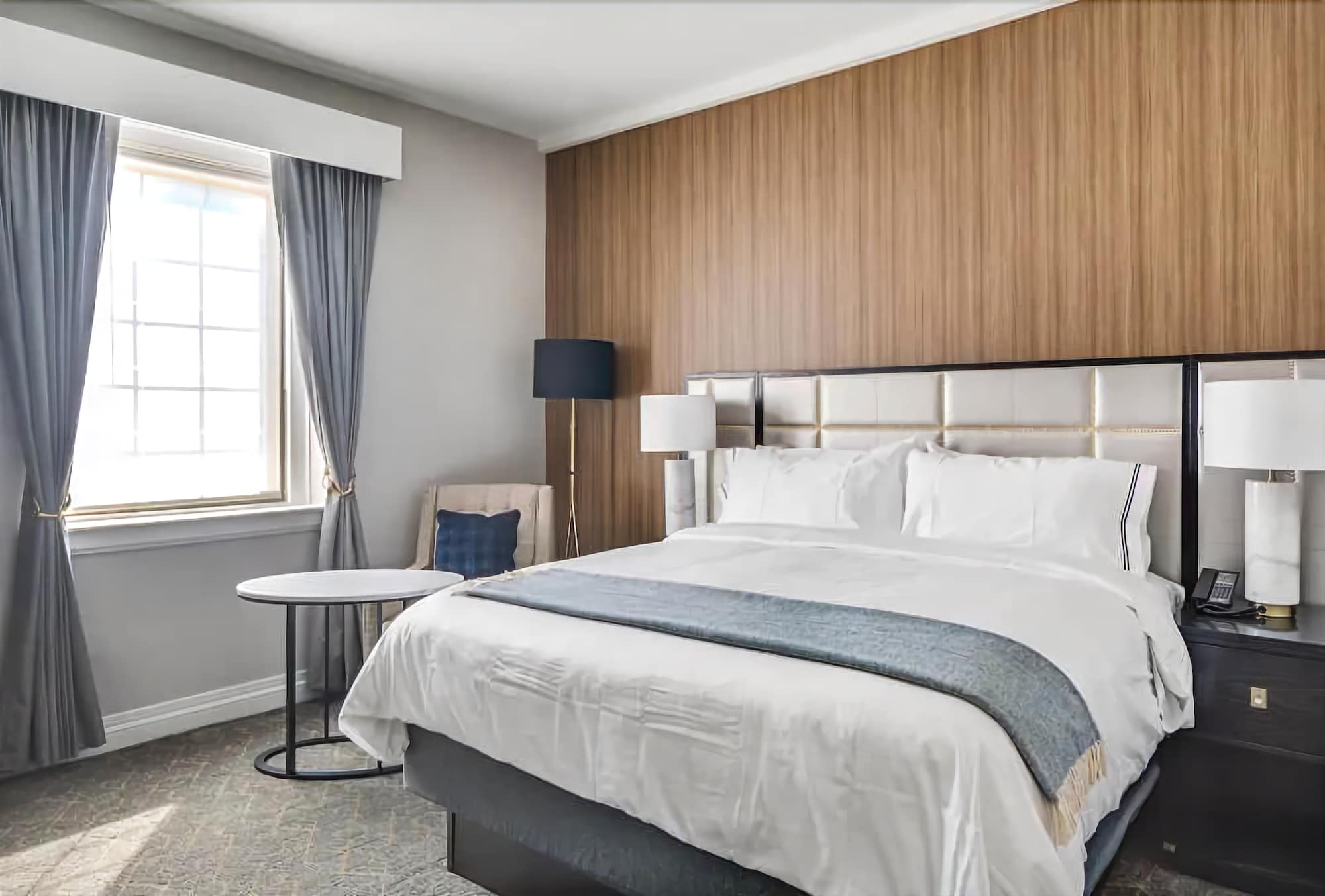 The Sire Lexington, Tapestry Collection By Hilton Lexington